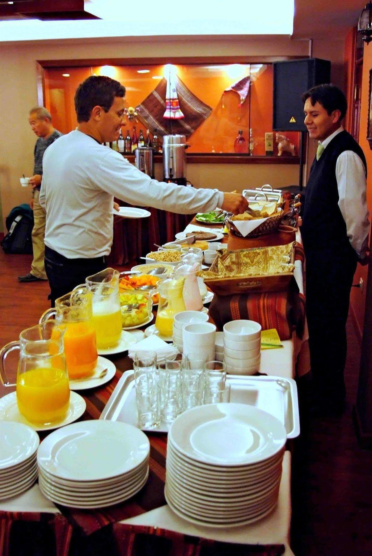 Conde De Lemos Hotel Puno Restaurante foto